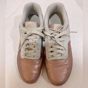 Nike air max 1 ultra SE rose gold metallic toe cream shoe sz 8.5 good condition